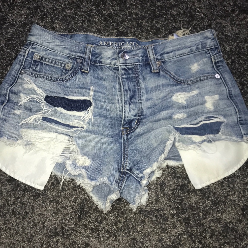 American Eagle Hi-rise shorts